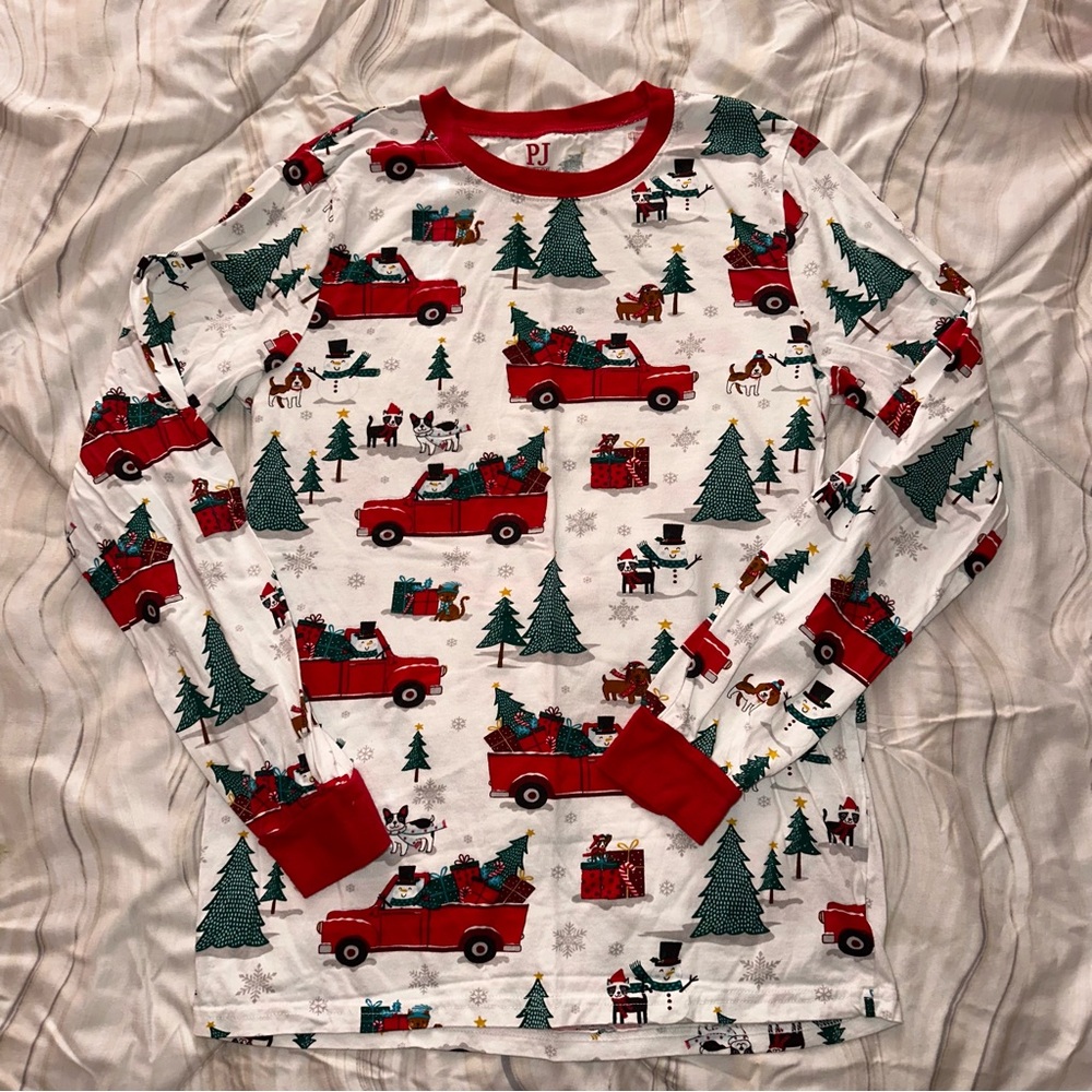 Place Red and White Holiday Pajama Top